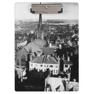 Der verzierte Helm einer Kirche in Boston Klemmbrett