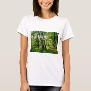 Der Wald im Frühling T-Shirt