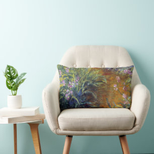 Der Weg durch die Schwertlilien von Claude Monet Lendenkissen