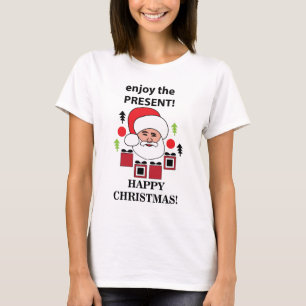 Der Weihnachtsmann genießt die Gegenwart T-Shirt