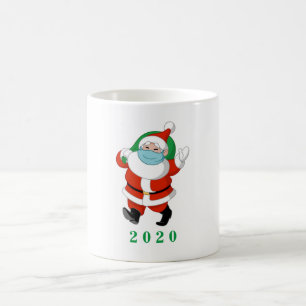 Der Weihnachtsmann trägt eine medizinische Maske Kaffeetasse