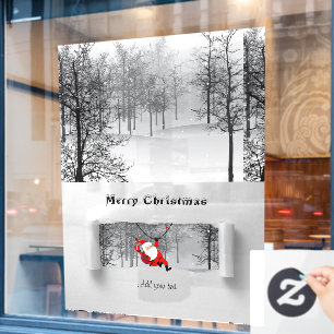 Der Weihnachtsmann und die Pinienbäume mit Schneeb Fensteraufkleber