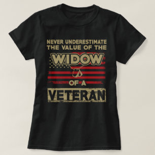 Der Wert der Witwe eines Veterans T-Shirt