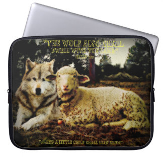 "Der Wolf bleibt mit dem niederlegenden Lamm" Laptopschutzhülle