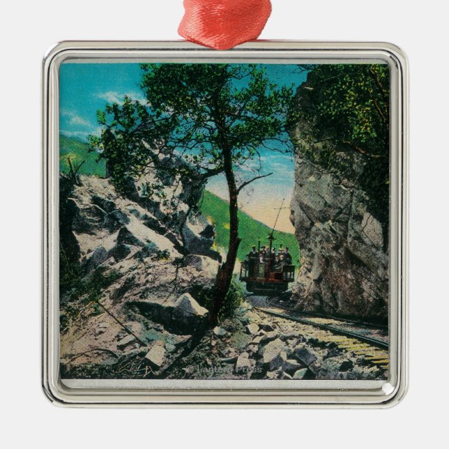 Der Zugang des Teufels, Mt. LoweMt. Lowe, CA Ornament Aus Metall (Vorne)