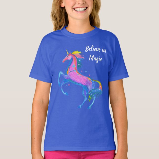 Des Mädchens glauben an magischen Unicorn-T - T-Shirt (Vorderseite)