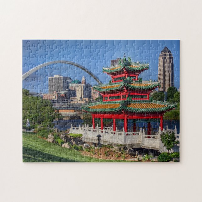 Des Moines Iowa. Puzzle (Horizontal)