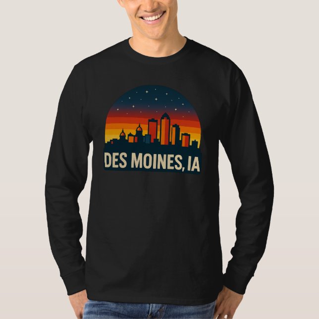 Des Moines Iowa Skyline | Retro Sunset Cityscape T-Shirt (Vorderseite)