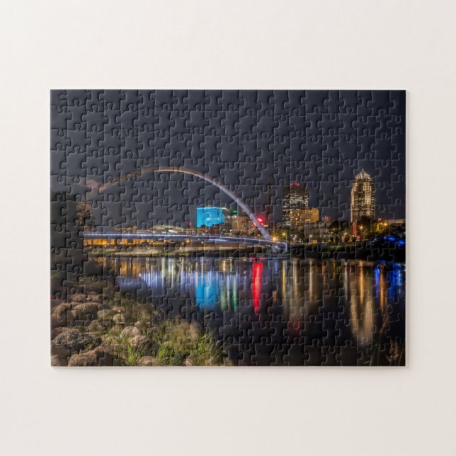 Des Moines Skyline nachts Puzzle (Horizontal)