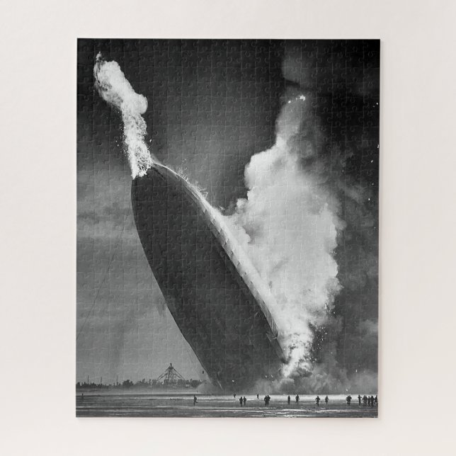 Desaster Hindenburg Circa 1937 Puzzle (Vertikal)