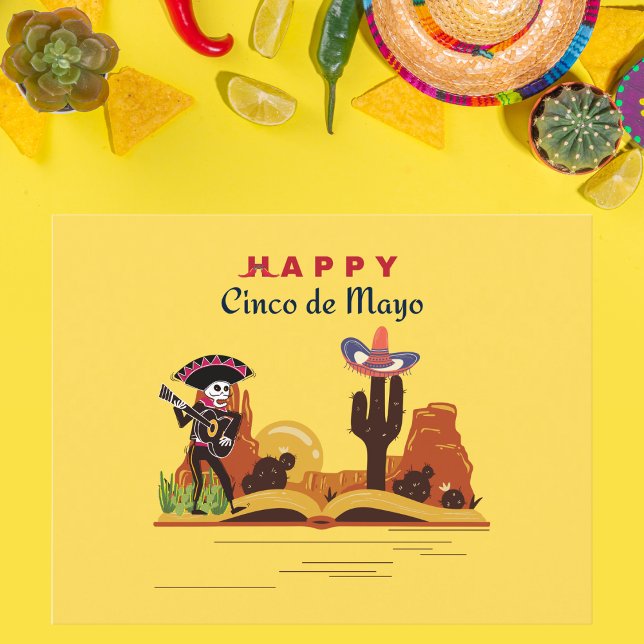Desert Mariachi Skeleton Cinco de Mayo Postkarte (Von Creator hochgeladen)