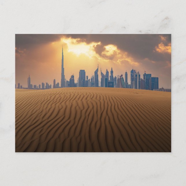 Deserts | Dubai's Skyline View from Sand Dune Postkarte (Vorderseite)