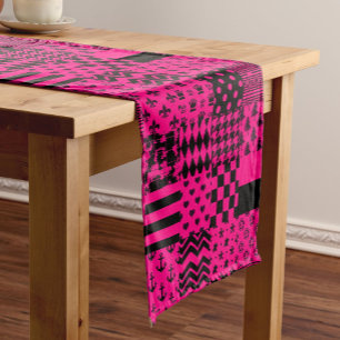 Design der Patchwork-Muster in rosa Schwarz Kurzer Tischläufer
