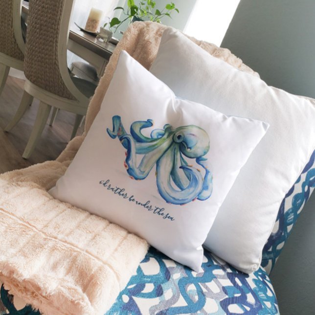 Design des Beach House personalisieren Ocean Throw Kissen (Beach house decor watercolor blue octopus art by Victoria Grigaliunas of Do Tell A Belle)