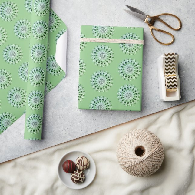 Design-Muster der Blume Classic Green Mandala Geschenkpapier (Kunsthandwerk)