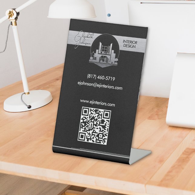 Design oder Architektur Logo Schwarz und Stahl Sockelschild (Von Creator hochgeladen)