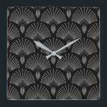 Design-Uhr für Schwarz und Silber Art Deco Lüfter Quadratische Wanduhr<br><div class="desc">Klassische Schwarz-Silver Art Deco Pfauenfächer Design Wand-Uhr.</div>
