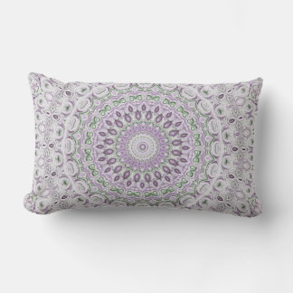 Design von Lavendel und Green Mandala Lendenkissen