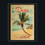 Destin Florida Palm Tree Beach Vintage Travel Postkarte<br><div class="desc">Destin Florida Design im Vintage Travel Stil mit einer Palme am Strand mit Ozean und Himmel.</div>