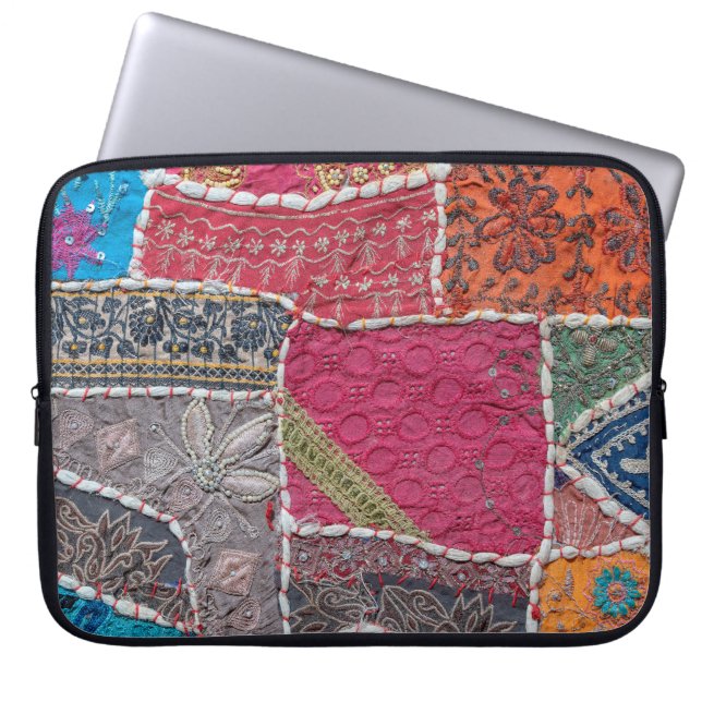 Detail alte bunte Patchwork-Teppich, Indien. Nah Laptopschutzhülle (Vorderseite)