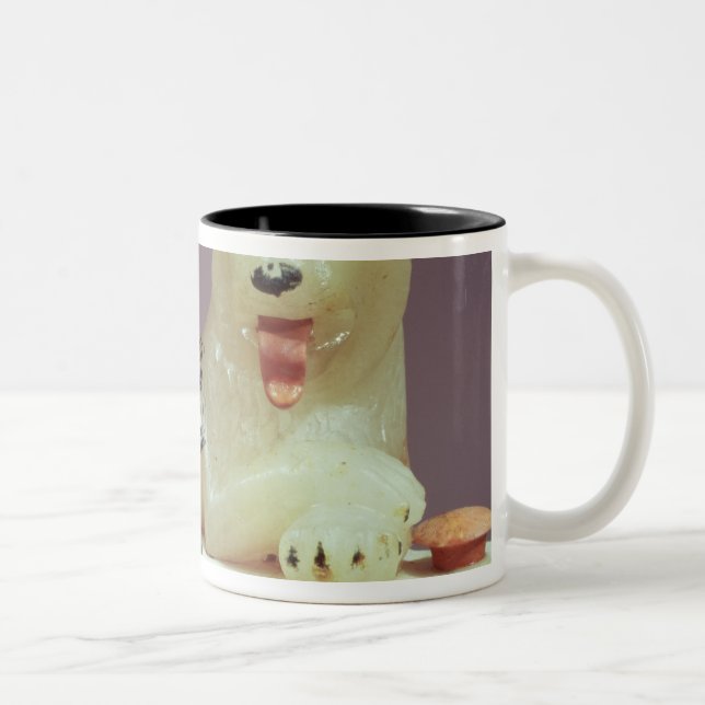 Detail des Deckels eines Unguentglases mit einer Zweifarbige Tasse (Rechts)