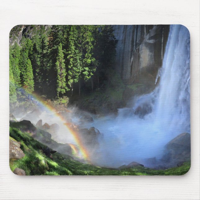 Detail: Vernal Fall Hiker und Regenbogen - Yosemit Mousepad (Vorne)
