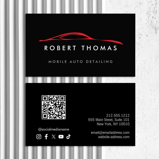 Detailliertes Schwarz-Rotes Auto, QR-Code für Auto Visitenkarte (Von Creator hochgeladen)