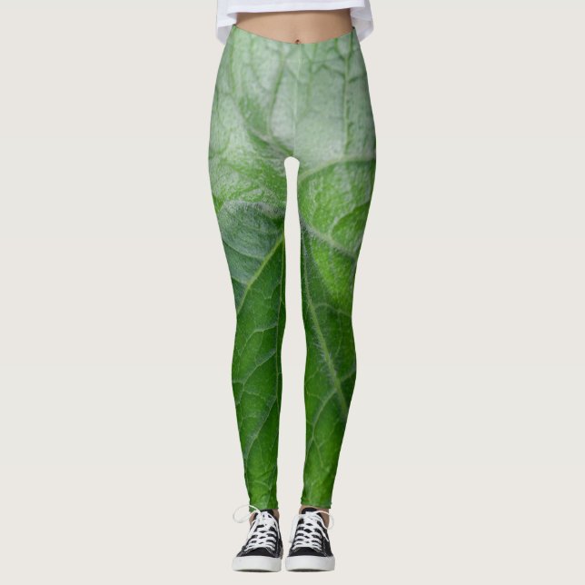 Details zum grünen Leaf Leggings (Vorderseite)