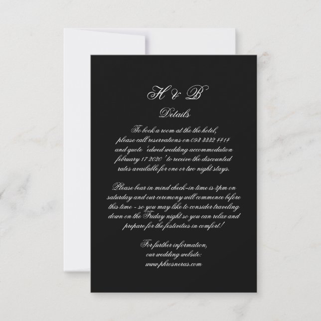 Details zur kalligraphischen Monogramm Schwarz-Wei RSVP Karte (Vorderseite)