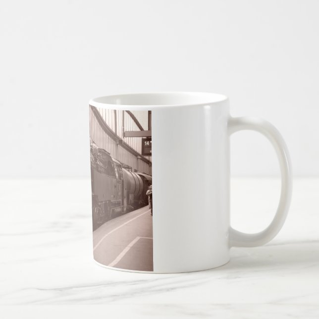 Deutsche Dampflokomotive Kaffeetasse (Rechts)