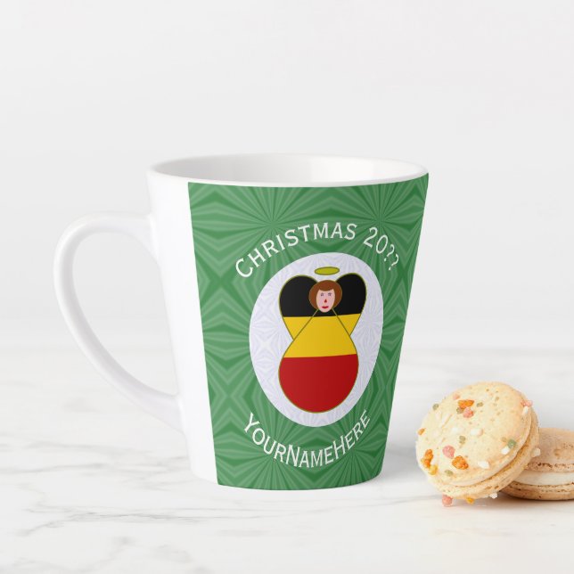 Deutsche Engel-Weihnachtsfahne Personalisiert Milchtasse (Beispiel)