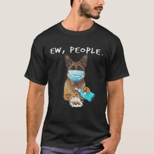 Deutsche Hirte Ew Leute, die eine Gesichtsmaske tr T-Shirt