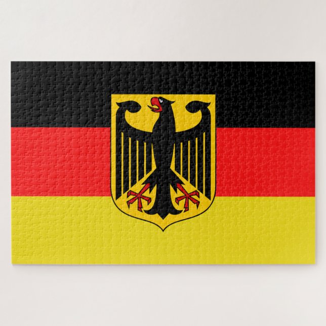 Deutscher Adler unter deutscher Flagge Puzzle (Horizontal)