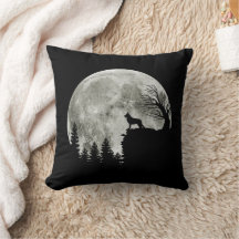 Deutscher Hirte, Stehend auf Mountain Halloween