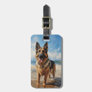 Deutscher Schäferhund am Strand Gepäckanhänger