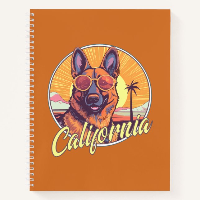 Deutscher Schäferhund am Strand Notizbuch (Vorderseite)