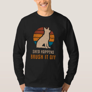 Deutscher Schäferhund Haarausfall passiert Hund Vi T-Shirt
