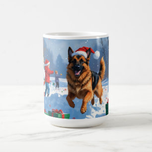 Deutscher Schäferhund läuft mit Weihnachtshut im S Kaffeetasse