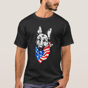 Deutscher Schäferhund mit amerikanischer Flagge Ha T-Shirt