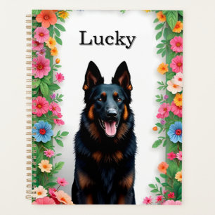 Deutscher Schäferhund umgeben von lebendigen Blume Planer