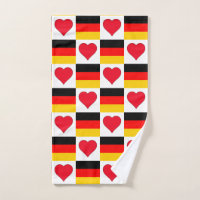 Deutscher Stolz über deutsche Flagge und Herzmuste