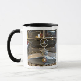 Deutschland, Baden-Württemberg, Stuttgart. Mercede Tasse