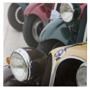 Deutschland, Bayern-Bayern, München. BMW Welt Aut Fliese