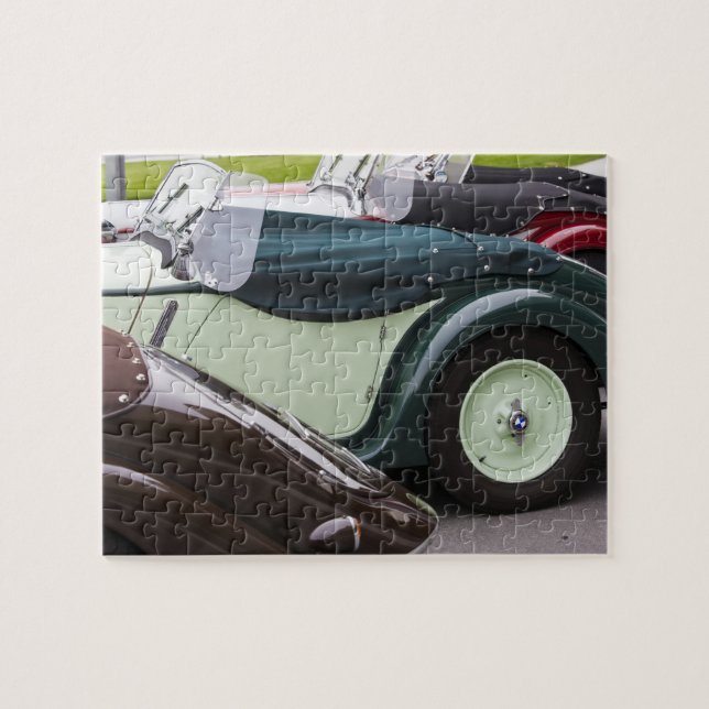 Deutschland, Bayern-Bayern, München. BMW Welt Auto Puzzle (Horizontal)