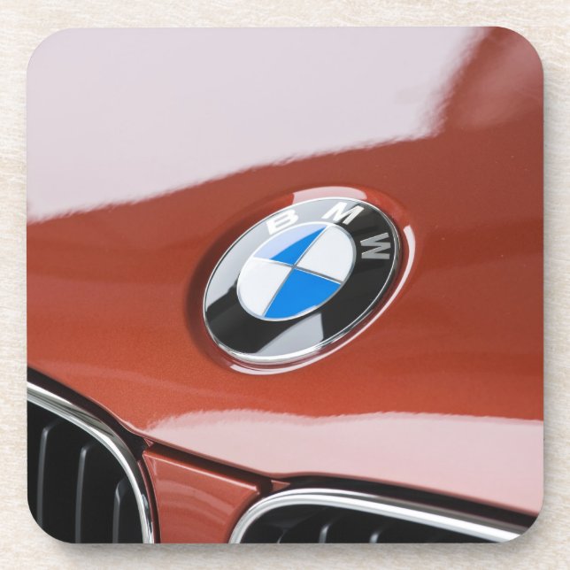 Deutschland, Bayern-Bayern, München. BMW Welt Auto Untersetzer (Vorderseite)