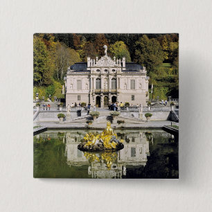 Deutschland, Bayern, Schloss Linderhof. Linderhof Button