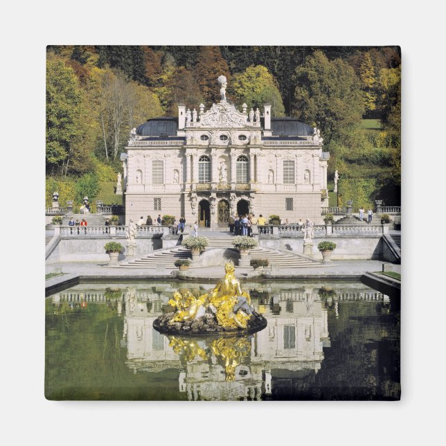 Deutschland, Bayern, Schloss Linderhof. Linderhof Magnet (Vorne)