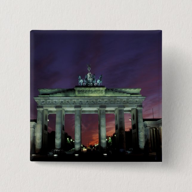 Deutschland, Berlin. Brandenburger Tor in der Nach Button (Vorderseite)