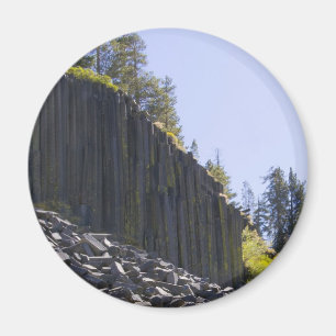 Devils Postpile Round Magnet