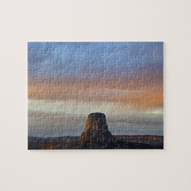 Devils Tower National Monument, Sturm bei Sonnenun Puzzle (Horizontal)